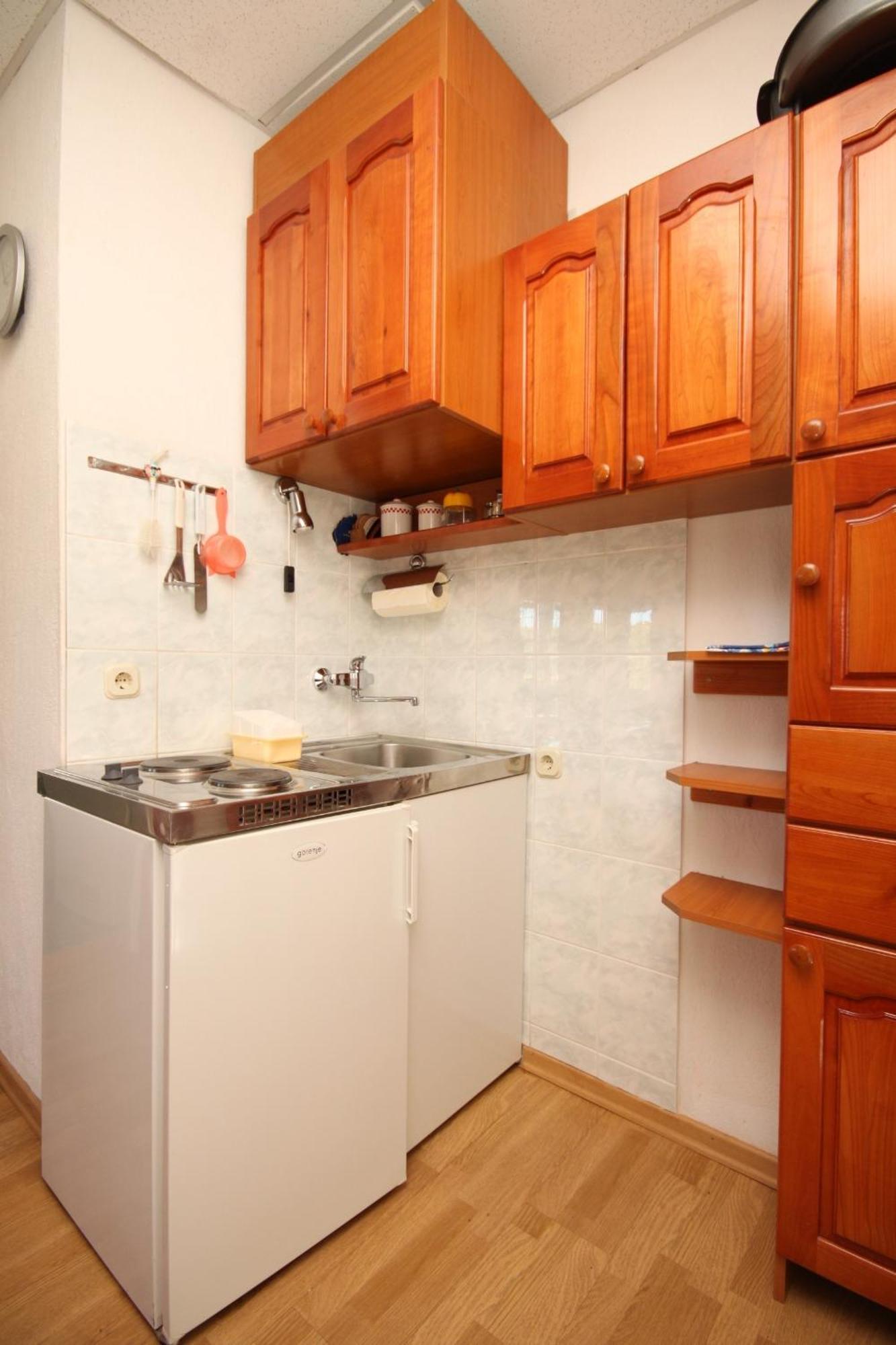 Apartments With A Parking Space Preko, Ugljan - 8224 Номер фото